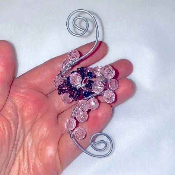 🏵️ Beautiful Handmade Decor for Bottle of Wine 🍷 or anything else  🏵️ - Picture 3 of 7